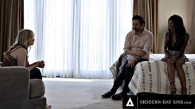 MODERN-DAY SINS - Lesbian September Reign Craves A Man's Dick In Front Of Wife Lilly Bell