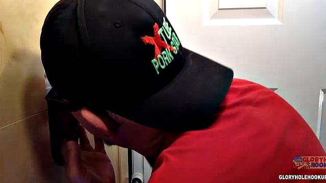 Gloryhole Deep Throat And Swallowing