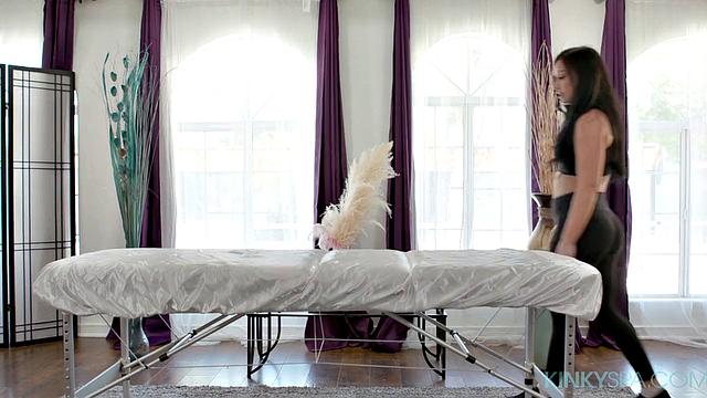 Vanna Bardot gives Jennifer White a sensual training massage