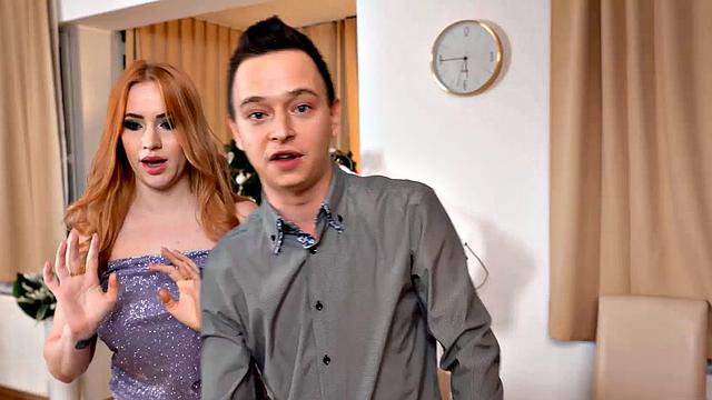 Рождественский кекс с женой друга под шум ёлок