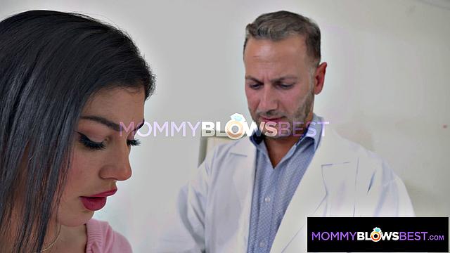 DOCTOR DEEPTHROAT Fixes GORGEOUS BUSTY BRUNETTE's Cock Craving - MommyBlowsBest