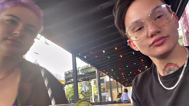 Amateur inked queer fingers pussy in homemade lez sex