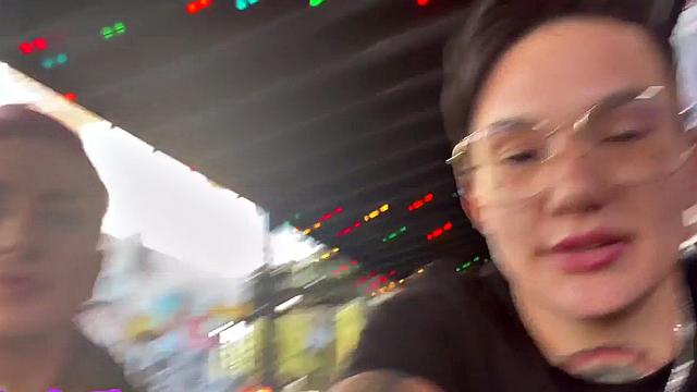 Amateur inked queer fingers pussy in homemade lez sex