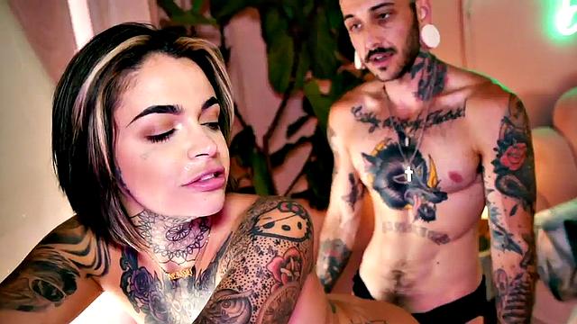 TS guy with strapon fucks babe after getting licked