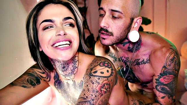 TS guy with strapon fucks babe after getting licked