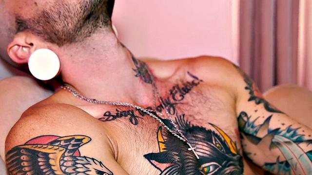 TS guy with strapon fucks babe after getting licked