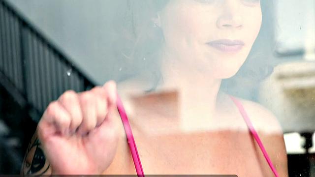 Brooklyn Springvalley: Get To Know Your Neighbors