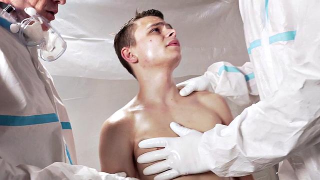 Petite bottom twink with tight asshole barebacked in 3some