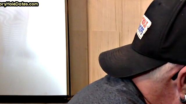 Cocksucking gloryhole DILF fucked at home in closeup