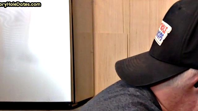 Cocksucking gloryhole DILF fucked at home in closeup