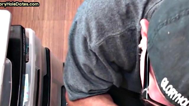 Cocksucking gloryhole DILF fucked at home in closeup