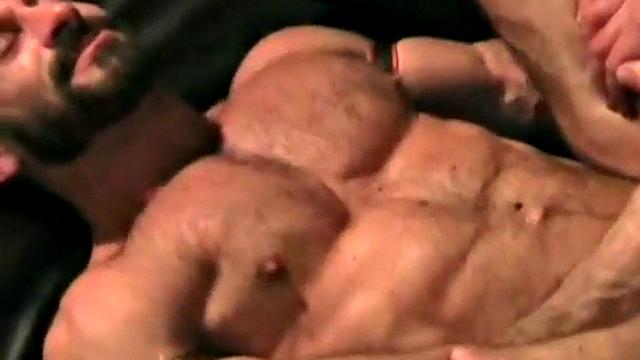 German amateur hunk barebacked by BF until facial ending