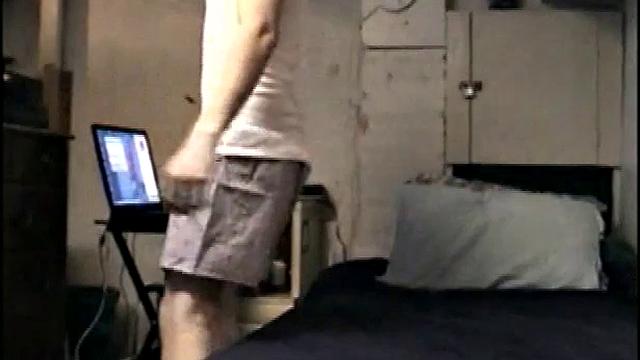 Минет для натурала Кори с кончей на лицо