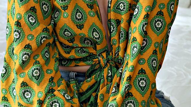 Cockhungry babe pounded in doggystyle till orgasm