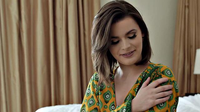 Cockhungry babe pounded in doggystyle till orgasm