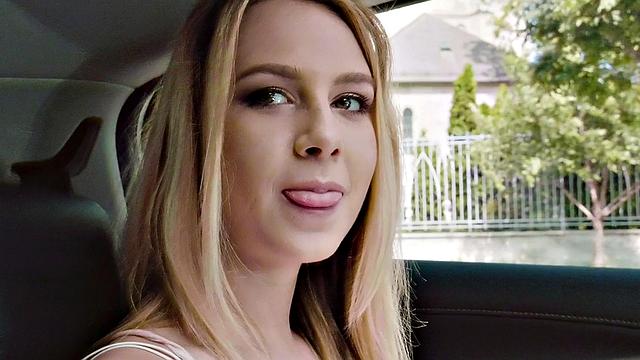 Blonde college cutie trimmed pussy gets pounded in doggystyle in the bedroom