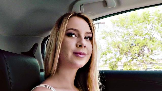 Blonde college cutie trimmed pussy gets pounded in doggystyle in the bedroom