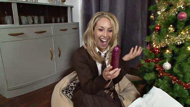 Jessica Pressley - Present and Correct!