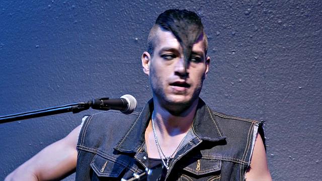 Мэдисон Айви раздаёт рок-н-ролл по-взрослому - Xander не готов к такому туру