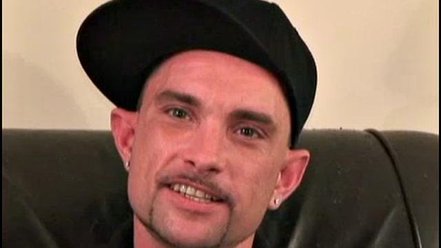 I like this guy a lot! Originally from Detroit, he looked for a city that was highly recommended to live in, and moved to Columbus, GA. After a while, he made his way to Atlanta, and it seems he's here to stay.