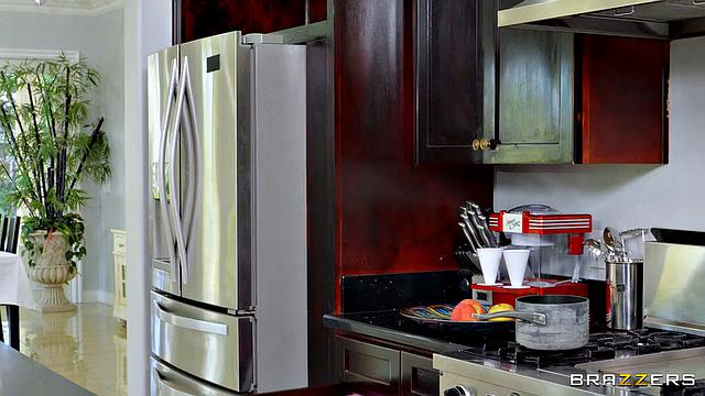 Sneaky Mysterious GILF Fucks Boyfriend