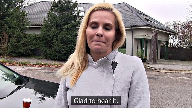 Blonde MILF desperate for work fucks outdoors for a hot fuck and a ride