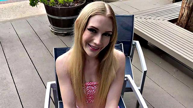 Emma Gets a Spunky Finish