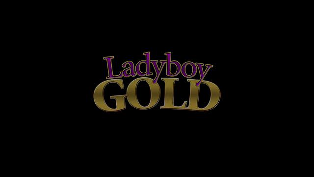 Julie: Fit Bikini Khmer