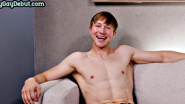 Amateur debut stud jerks hard after casting