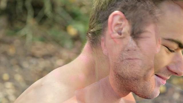 Hunky amateur stroking his dick in the gym for a cumshot