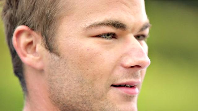 Hunky amateur stroking his dick in the gym for a cumshot