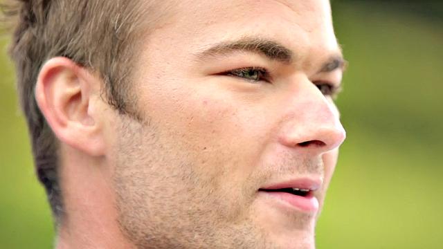 Hunky amateur stroking his dick in the gym for a cumshot