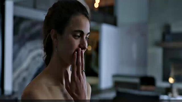 Brunette bombshell Margaret Qualley enjoys outdoor kissing and topless sex in smiley indoor video