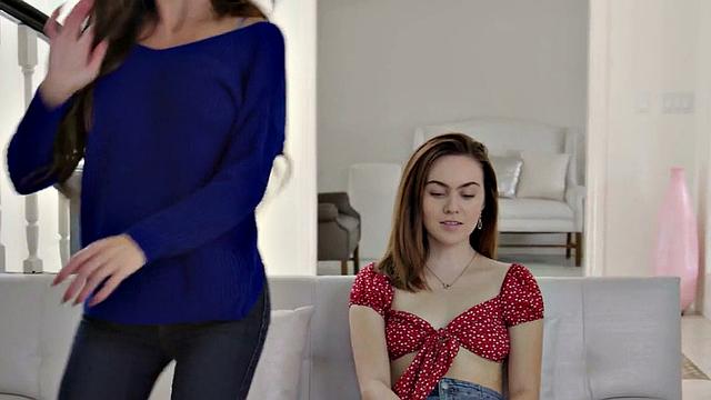 Lesbo babes facesitting and eating in compilation