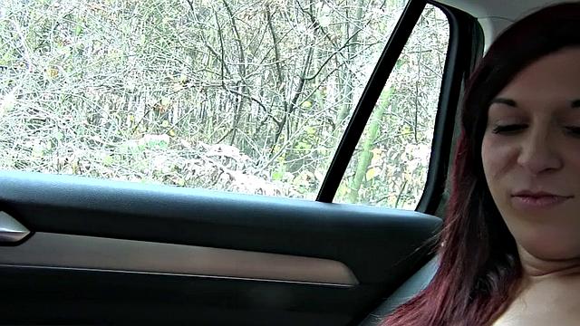 Hot babe trades sex for cash in a car ride