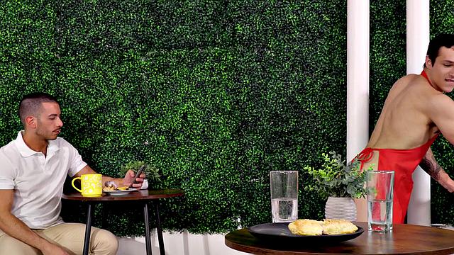 Tattooed waiter barebacks guest till facial