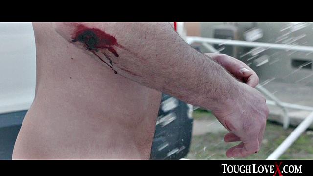 Kiara Edwards - Muffstache