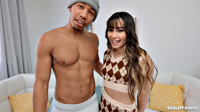 Sex Advice with Aria