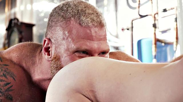 Petite twink bottom fucked by massive DILF