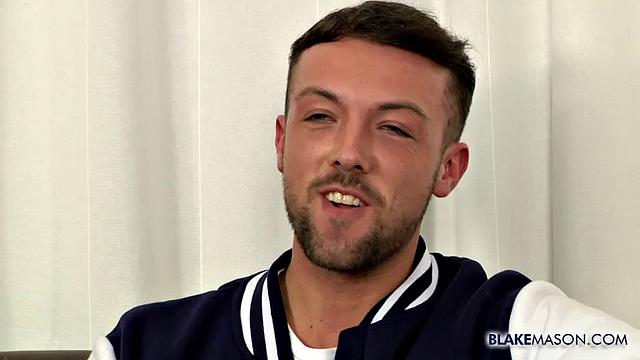 Bisexual Leo Makes A Mess - Leo Jenson