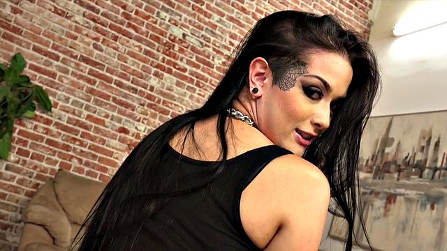 Inked pov beauty deepthroating in duo after showing body off