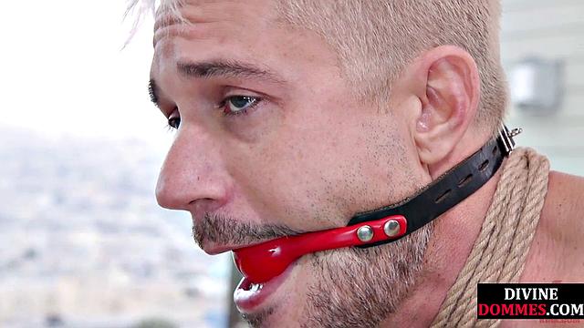 Incel Big Anal Gape After Playing With a Dildo