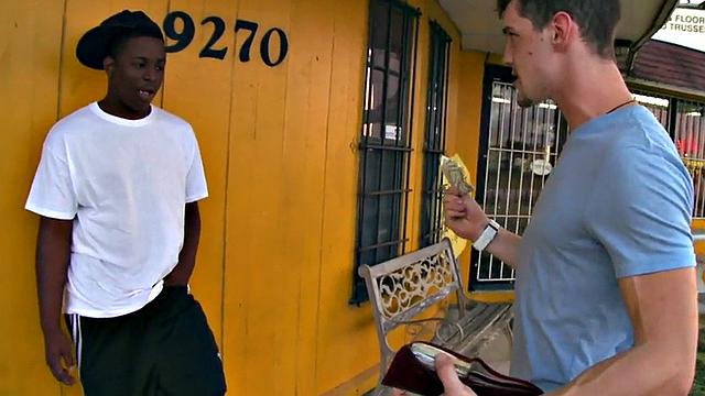 Ebony bottom stud fucked by white top for cash outdoors