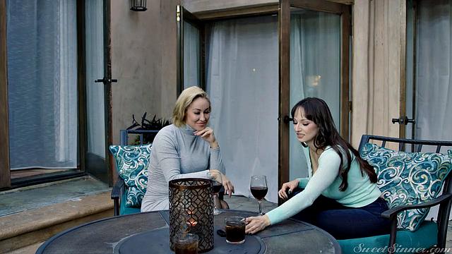 Cheating With My Wife - Scene 2 - Cozy