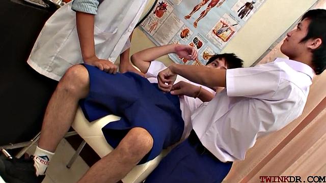 Skinny asian jocks analpounding in threesome