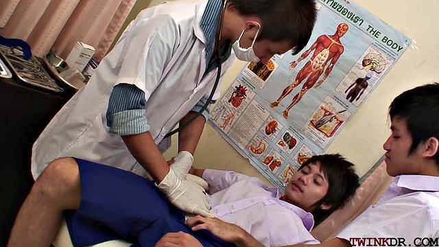 Skinny asian jocks analpounding in threesome