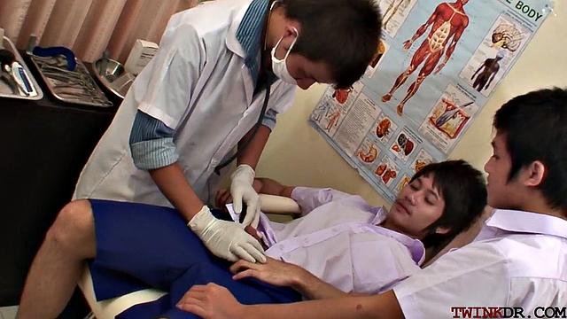 Skinny asian jocks analpounding in threesome