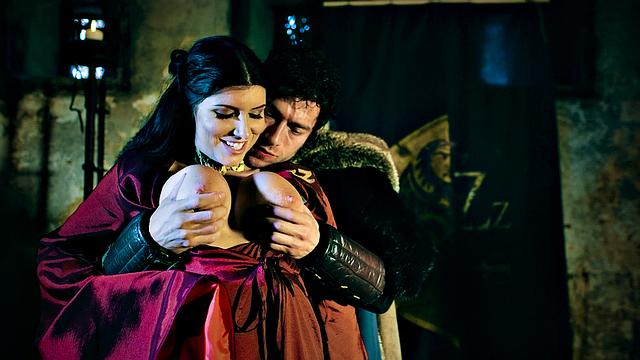 Queen Of Thrones: Part 2