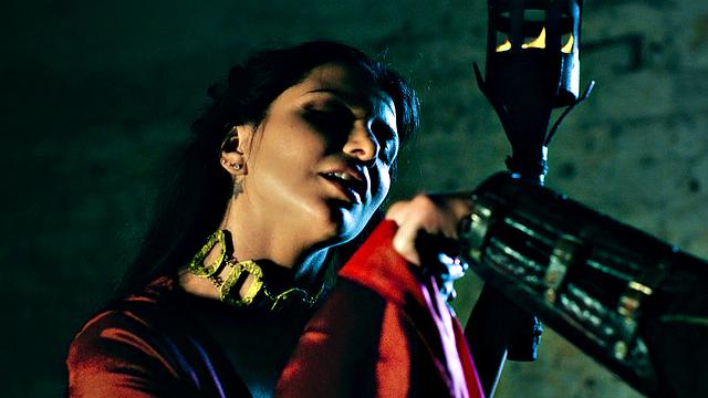 Queen Of Thrones: Part 2