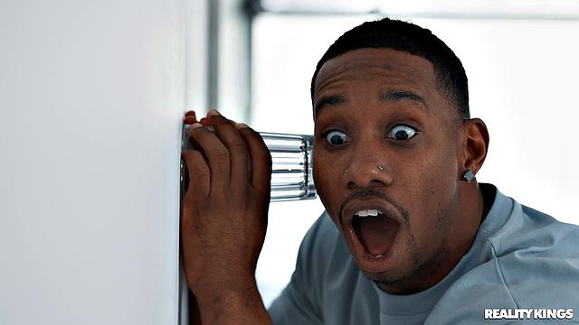 Thin Walls, Light Balls